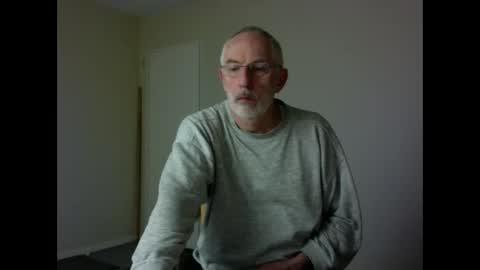 Snapshot of taliesin4321 chatting on 02/23/25, 08:33 Jack Pierrot online show from 02/23/25, 08:33