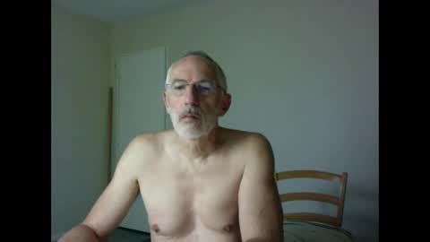 Snapshot of taliesin4321 chatting on 09/20/25, 04:46 Jack Pierrot online show from 09/20/25, 04:46