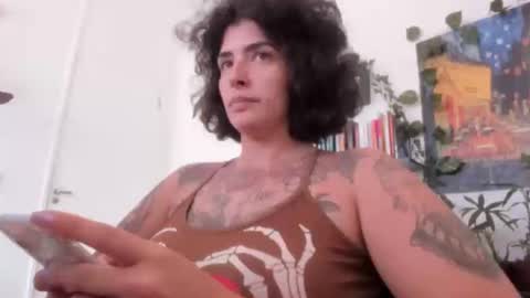 Tali Majid online show from 12/16/25, 12:21