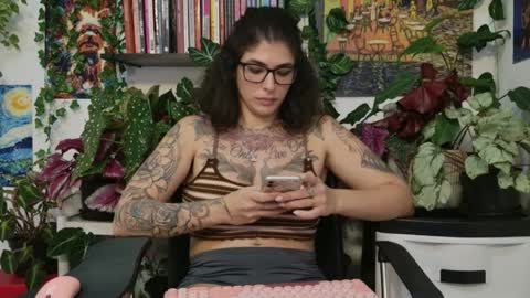 Snapshot of talimajid chatting on 04/05/26, 11:13 Tali Majid online show from 04/05/26, 11:13