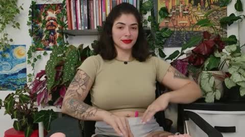 Snapshot of talimajid chatting on 04/07/26, 10:05 Tali Majid online show from 04/07/26, 10:05