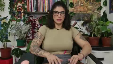 Snapshot of talimajid chatting on 04/15/26, 10:10 Tali Majid online show from 04/15/26, 10:10