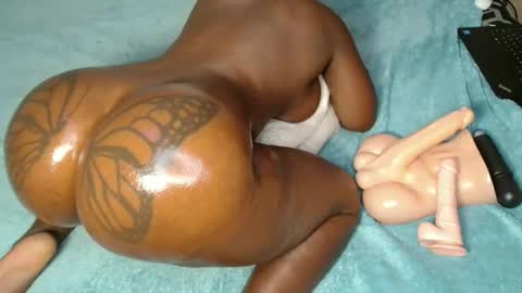 butterflyass online show from 12/19/25, 03:02