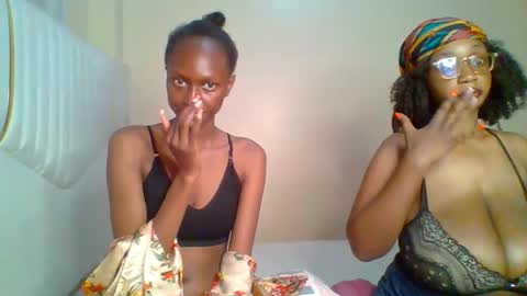 Snapshot of talisha_smiley chatting on 03/24/26, 07:02 talisha smiles online show from 03/24/26, 07:02