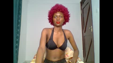 Snapshot of talisha_smiley chatting on 05/23/26, 07:51 talisha smiles online show from 05/23/26, 07:51