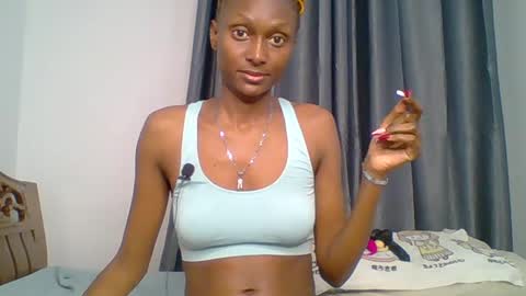 talisha smiles online show from 06/24/26, 08:19