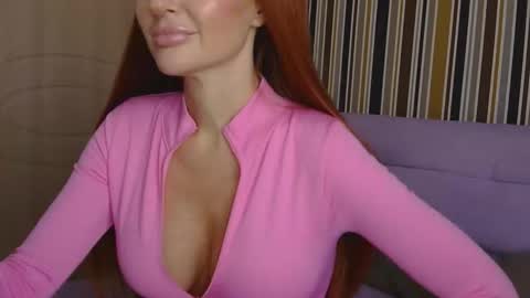 Snapshot of talivonee chatting on 04/02/26, 07:06 talivonee online show from 04/02/26, 07:06