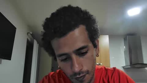 Snapshot of talktome4 chatting on 12/21/25, 12:29 talktome4 online show from 12/21/25, 12:29