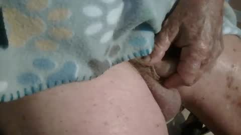 Snapshot of tall47hard chatting on 02/25/25, 01:17 tall47hard online show from 02/25/25, 01:17