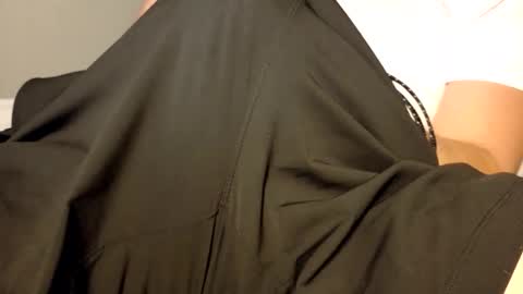 Snapshot of tall_big_cock chatting on 10/24/25, 03:47 tall_big_cock online show from 10/24/25, 03:47