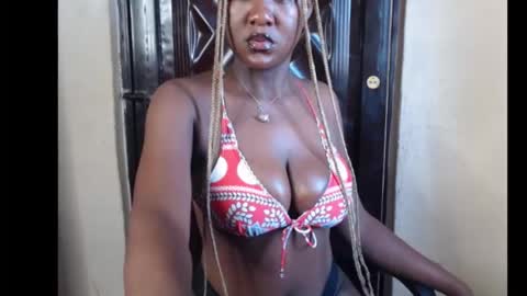 tall_choco online show from 11/18/25, 08:19