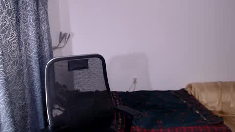 Snapshot of tall_sam chatting on 02/21/25, 10:26 tall_sam online show from 02/21/25, 10:26