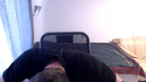 Snapshot of tall_sam chatting on 03/09/25, 09:57 tall_sam online show from 03/09/25, 09:57