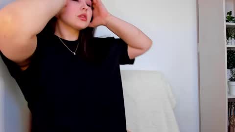 Snapshot of talla_la chatting on 02/28/25, 08:53 Talla online show from 02/28/25, 08:53