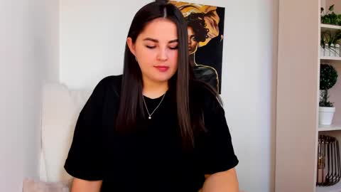 Snapshot of talla_la chatting on 03/11/25, 07:15 Talla online show from 03/11/25, 07:15