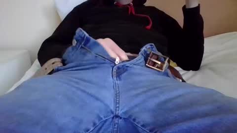 Snapshot of tallboy53 chatting on 02/09/25, 03:12 Ill tell you if you really want to know. online show from 02/09/25, 03:12