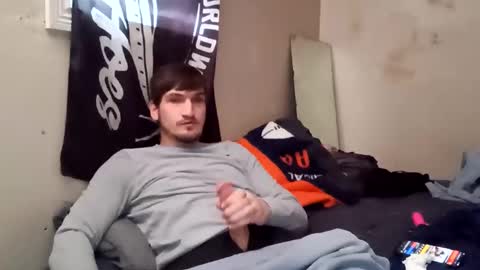 tallerandhandsomer online show from 12/16/25, 09:20