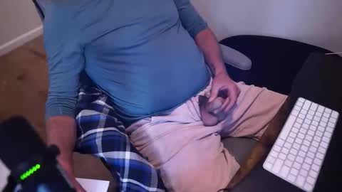 tallguy4unow online show from 03/19/26, 06:34