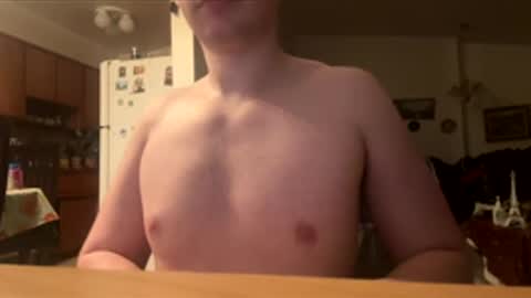 Snapshot of tallhandsomehung69 chatting on 11/27/25, 10:01 tallhandsomehung69 online show from 11/27/25, 10:01