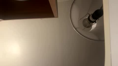 Snapshot of tallhandsomehung69 chatting on 03/12/26, 03:23 tallhandsomehung69 online show from 03/12/26, 03:23