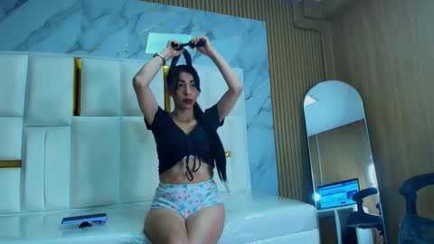 tallis_tf online show from 10/11/25, 01:09