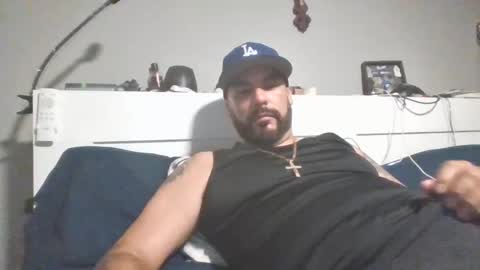 Snapshot of talllatino310 chatting on 09/26/25, 09:35 talllatino310 online show from 09/26/25, 09:35