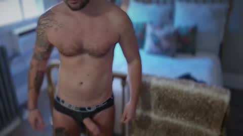 tallslimfit1 online show from 02/27/26, 09:04