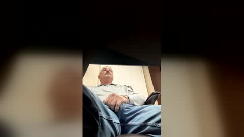 Snapshot of talltexxxan chatting on 01/15/26, 12:37 talltexxxan online show from 01/15/26, 12:37