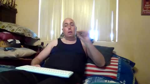 tallveteran1987 online show from 04/12/26, 08:03