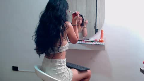 Snapshot of tamar4_f00x chatting on 04/08/26, 12:49 Hi im sara online show from 04/08/26, 12:49