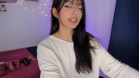 Snapshot of tamara_aluna_ chatting on 06/27/26, 02:44 Tamy online show from 06/27/26, 02:44