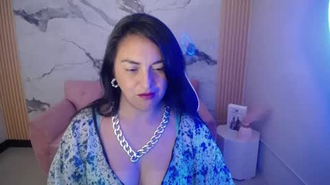 tamara_ch1 online show from 11/09/25, 11:41