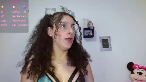 Snapshot of tamara_lemick chatting on 09/30/25, 03:06 Tamara Lemick online show from 09/30/25, 03:06