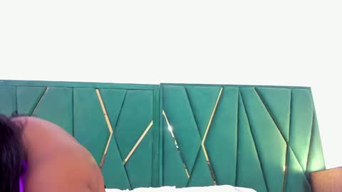 Snapshot of tamara_myller1 chatting on 01/24/25, 12:31 Tamara  online show from 01/24/25, 12:31