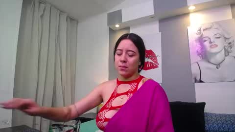 Snapshot of tamara_priya chatting on 07/18/26, 11:25 Tamara online show from 07/18/26, 11:25