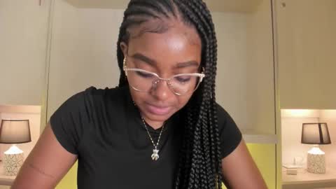 Tami online show from 02/25/26, 07:45