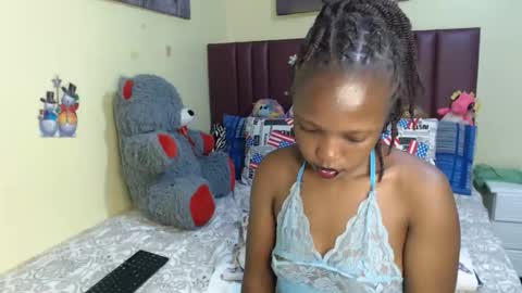 tamela online show from 11/07/25, 03:39