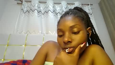 Snapshot of tamia538235 chatting on 01/19/25, 02:57 tamia online show from 01/19/25, 02:57