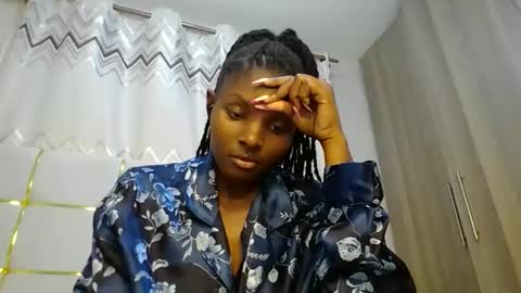 Snapshot of tamia538235 chatting on 01/25/25, 04:02 tamia online show from 01/25/25, 04:02