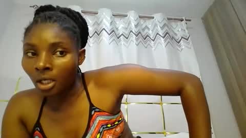 Snapshot of tamia538235 chatting on 01/29/25, 06:39 tamia online show from 01/29/25, 06:39