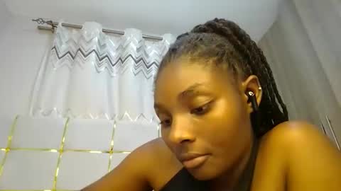 Snapshot of tamia538235 chatting on 01/30/25, 10:51 tamia online show from 01/30/25, 10:51