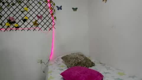 Snapshot of tamidesire chatting on 04/14/26, 06:58 TamiDesire online show from 04/14/26, 06:58