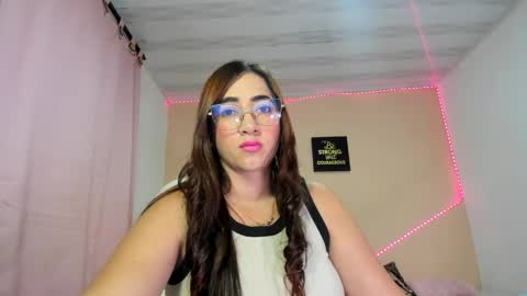 TamiDesire online show from 05/14/26, 07:53