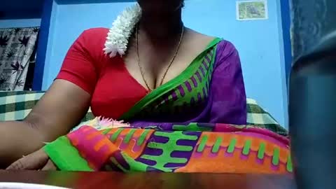 Snapshot of tamilmadhi520 chatting on 07/06/26, 05:37 tamilmadhi520 online show from 07/06/26, 05:37