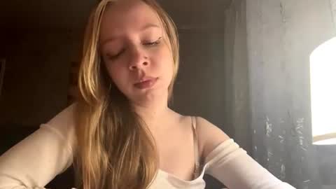 Snapshot of tammiglembocki chatting on 06/22/26, 07:38 Jenny online show from 06/22/26, 07:38