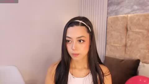 Snapshot of tammy_greyyx chatting on 02/14/26, 02:19 tammy_greyyx online show from 02/14/26, 02:19