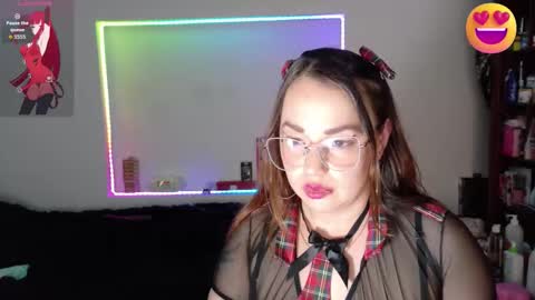 Snapshot of tammy_parker chatting on 02/15/26, 04:53 Tammy Parker online show from 02/15/26, 04:53