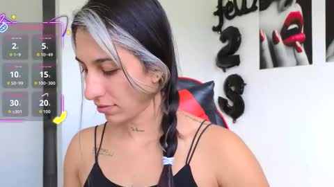 Snapshot of tammyandrade_ chatting on 12/15/25, 03:27 tammy online show from 12/15/25, 03:27