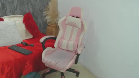 Snapshot of tammycooperr_ chatting on 02/08/25, 02:58 tammycooperr online show from 02/08/25, 02:58