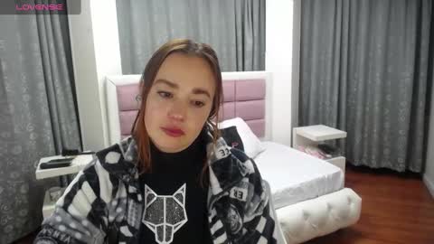 Tammara  online show from 01/31/25, 07:29